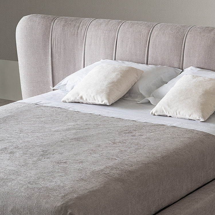 Royale Stripe Bed