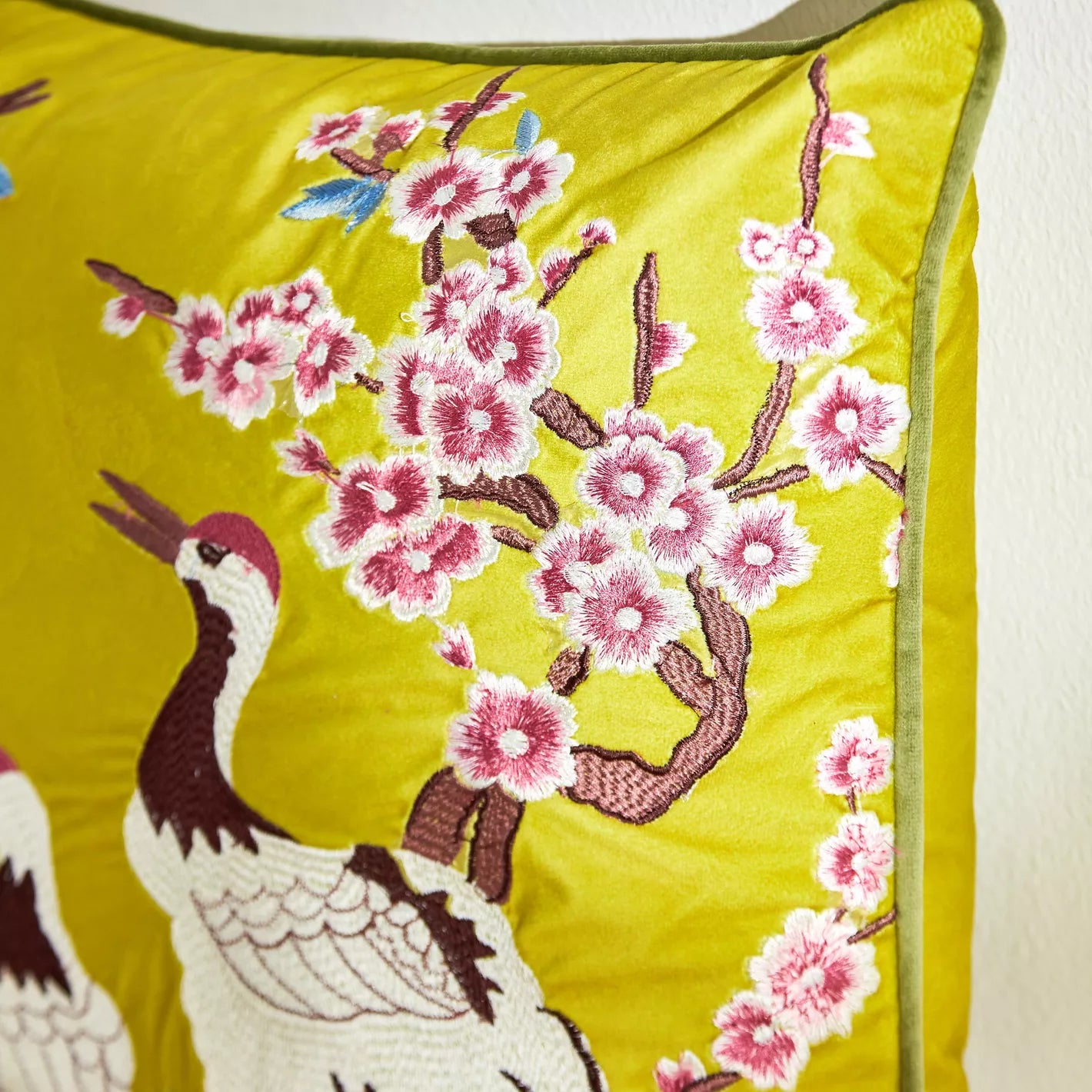 Osin Crane Cushion Cover - 45x45 cm